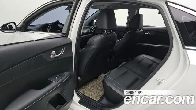Kia K3 2018 thumb 4