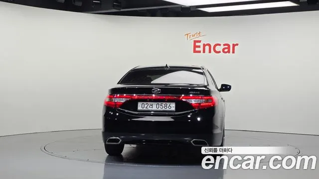 Hyundai Grandeur 2016 thumb 2