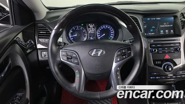 Hyundai Grandeur 2016 thumb 3