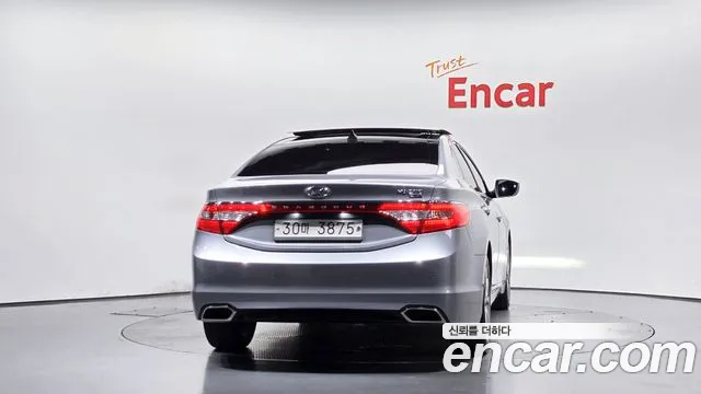 Hyundai Grandeur 2015 thumb 3