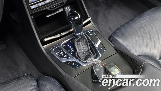 Hyundai Grandeur 2015 thumb 8