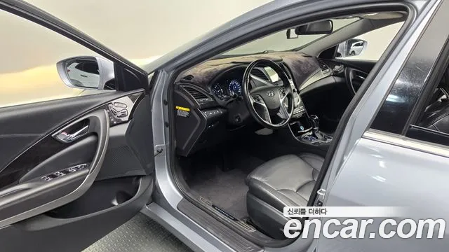 Hyundai Grandeur 2015 thumb 9