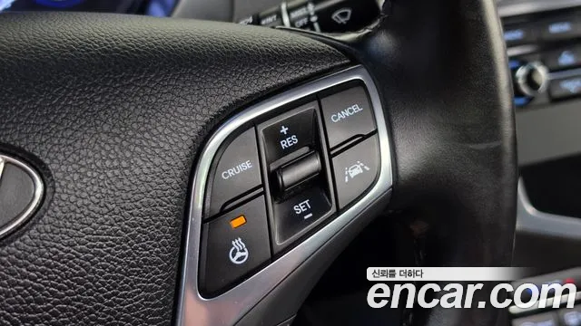 Hyundai Grandeur 2015 thumb 12