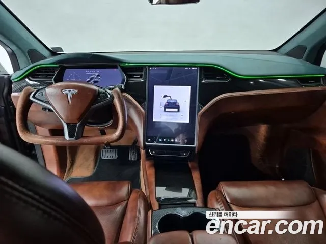 Tesla Model X 2020 thumb 11