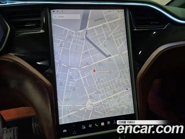 Tesla Model X 2020 thumb 4