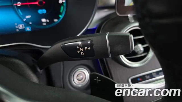 Mercedes-Benz GLC 2021 thumb 10