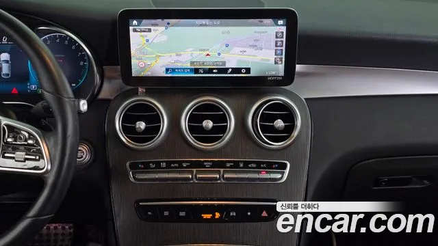 Mercedes-Benz GLC 2021 thumb 11