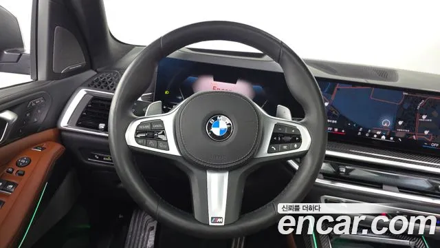 BMW X7 2025 thumb 12