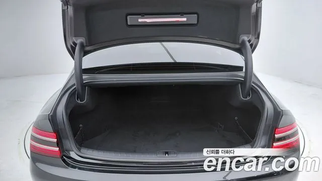 Genesis G80 2022 thumb 10