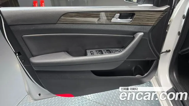 Hyundai Sonata 2015 thumb 10