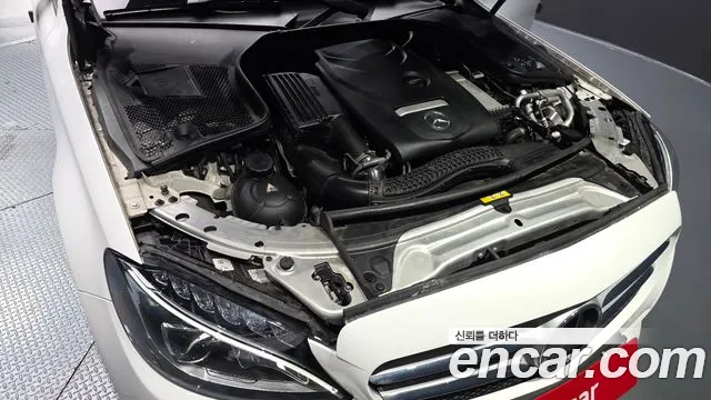 Mercedes-Benz C-Класс 2017 thumb 9