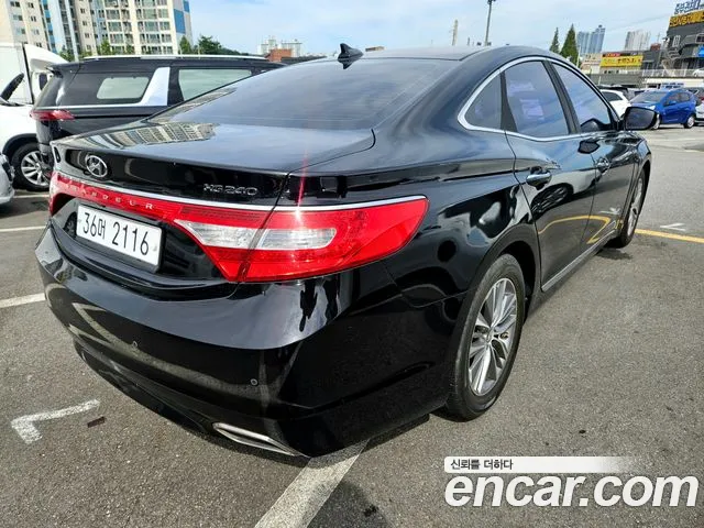 Hyundai Grandeur 2015 thumb 10