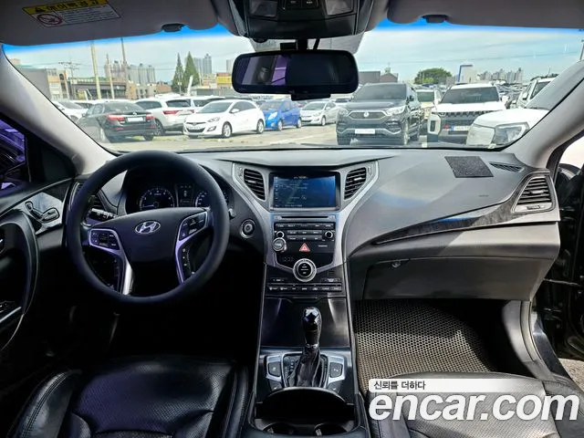 Hyundai Grandeur 2015 thumb 6
