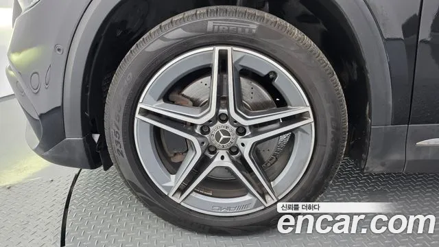 Mercedes-Benz GLA 2020 thumb 5