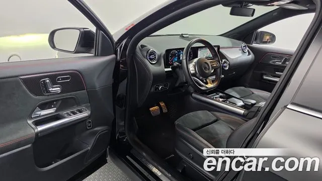 Mercedes-Benz GLA 2020 thumb 10