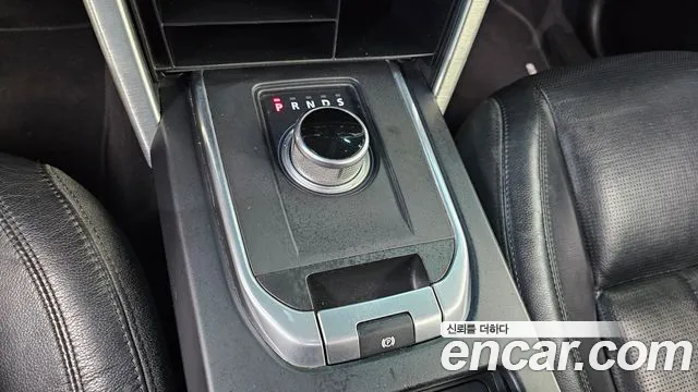 Land Rover Discovery Sport 2016 thumb 10