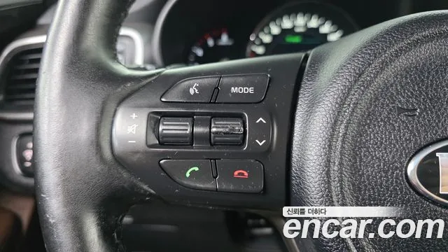 Kia Sorento 2016 thumb 10