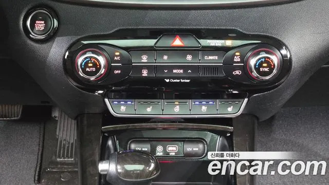 Kia Sorento 2016 thumb 6