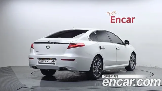 Renault Latitude 2019 thumb 10