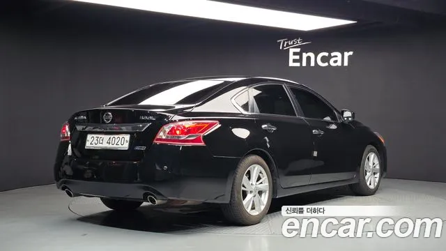 Nissan Altima 2013 thumb 2