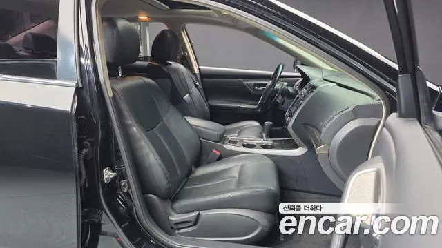 Nissan Altima 2013 thumb 12