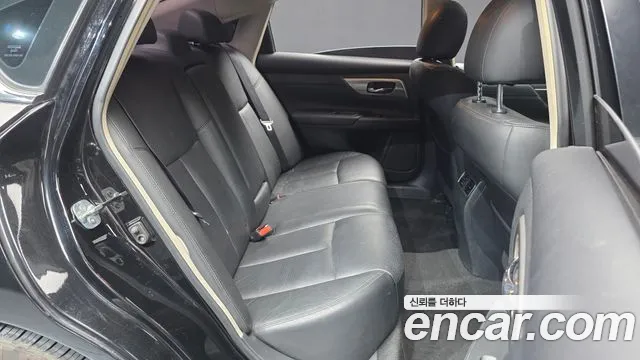 Nissan Altima 2013 thumb 9