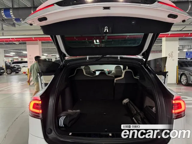 Tesla Model X 2023 thumb 5