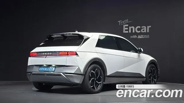 Hyundai IONIQ 5 2024 thumb 11