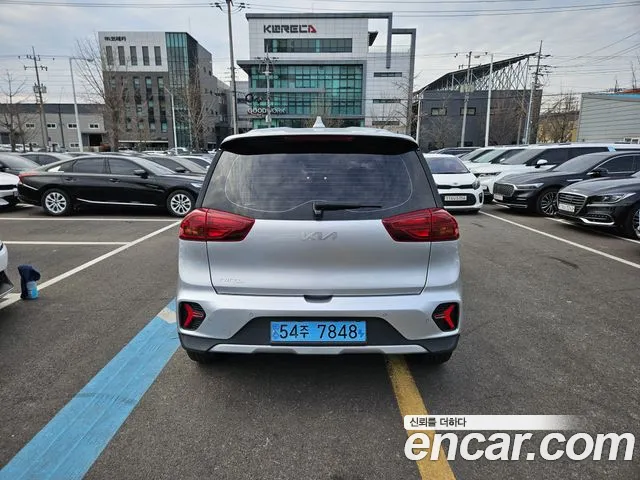 Kia Niro 2022 thumb 11