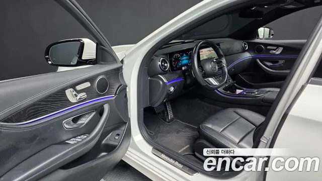 Mercedes-Benz E-Класс 2021 thumb 10