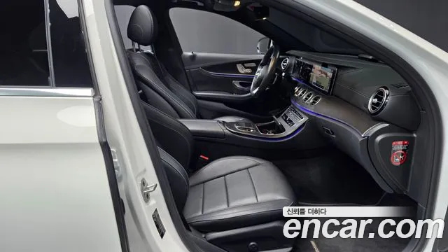 Mercedes-Benz E-Класс 2021 thumb 11