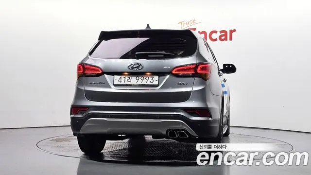 Hyundai Santa Fe 2015 thumb 9