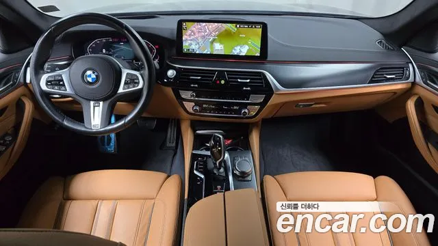 BMW 5 серии 2023 thumb 4