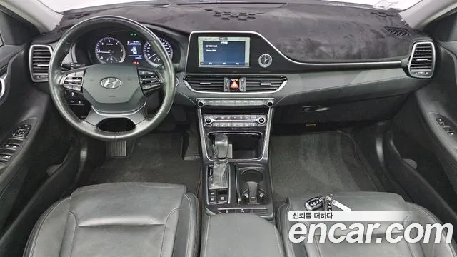 Hyundai Grandeur 2017 thumb 5