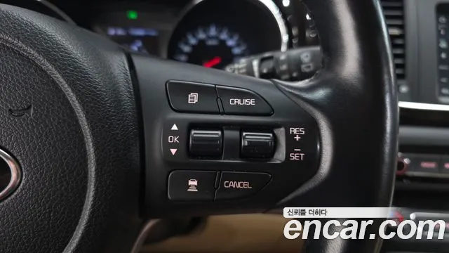 Kia Carnival 2020 thumb 7