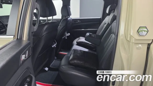 KG_Mobility_Ssangyong Rexton 2023 thumb 12