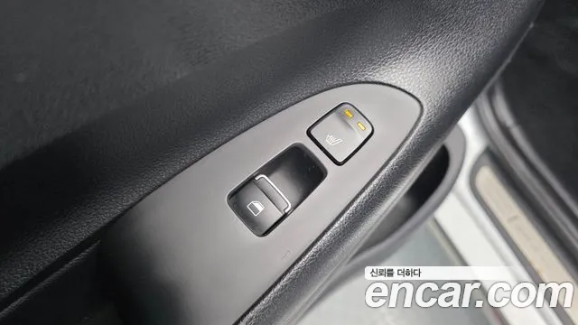 Hyundai Grandeur 2016 thumb 5
