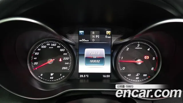 Mercedes-Benz C-Класс 2015 thumb 9
