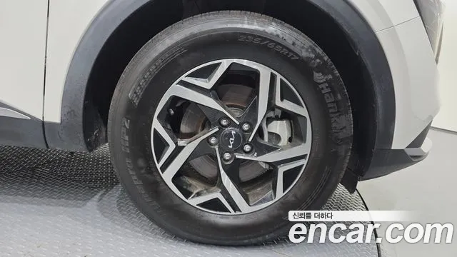 Kia Sportage 2023 thumb 5