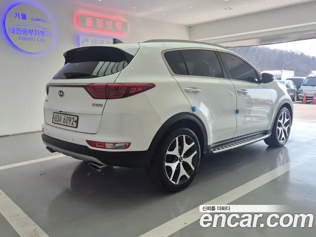 Kia Sportage 2018 thumb 11