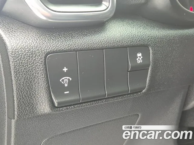 Kia Sportage 2018 thumb 4