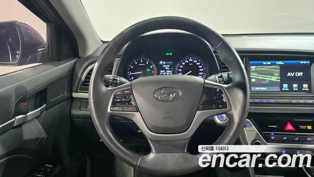Hyundai Avante 2017 thumb 8