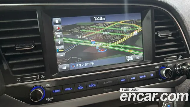 Hyundai Avante 2017 thumb 11