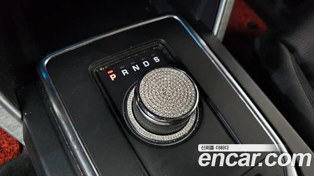 Land Rover Discovery Sport 2019 thumb 2
