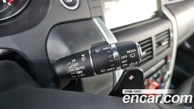 Land Rover Discovery Sport 2019 thumb 6
