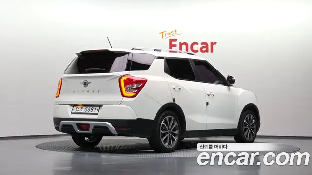 KG_Mobility_Ssangyong TIBOLI 2017 thumb 2