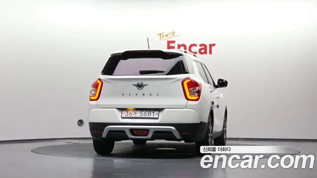 KG_Mobility_Ssangyong TIBOLI 2017 thumb 4