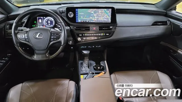 Lexus ES 2024 thumb 8