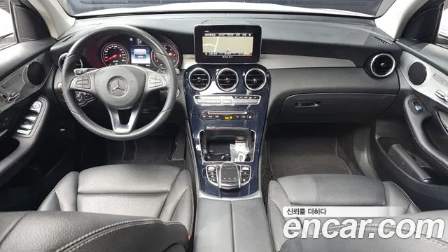 Mercedes-Benz GLC 2018 thumb 6