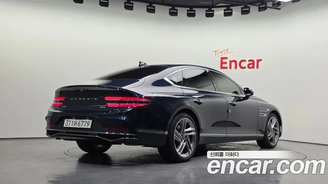 Genesis G80 2025 thumb 8